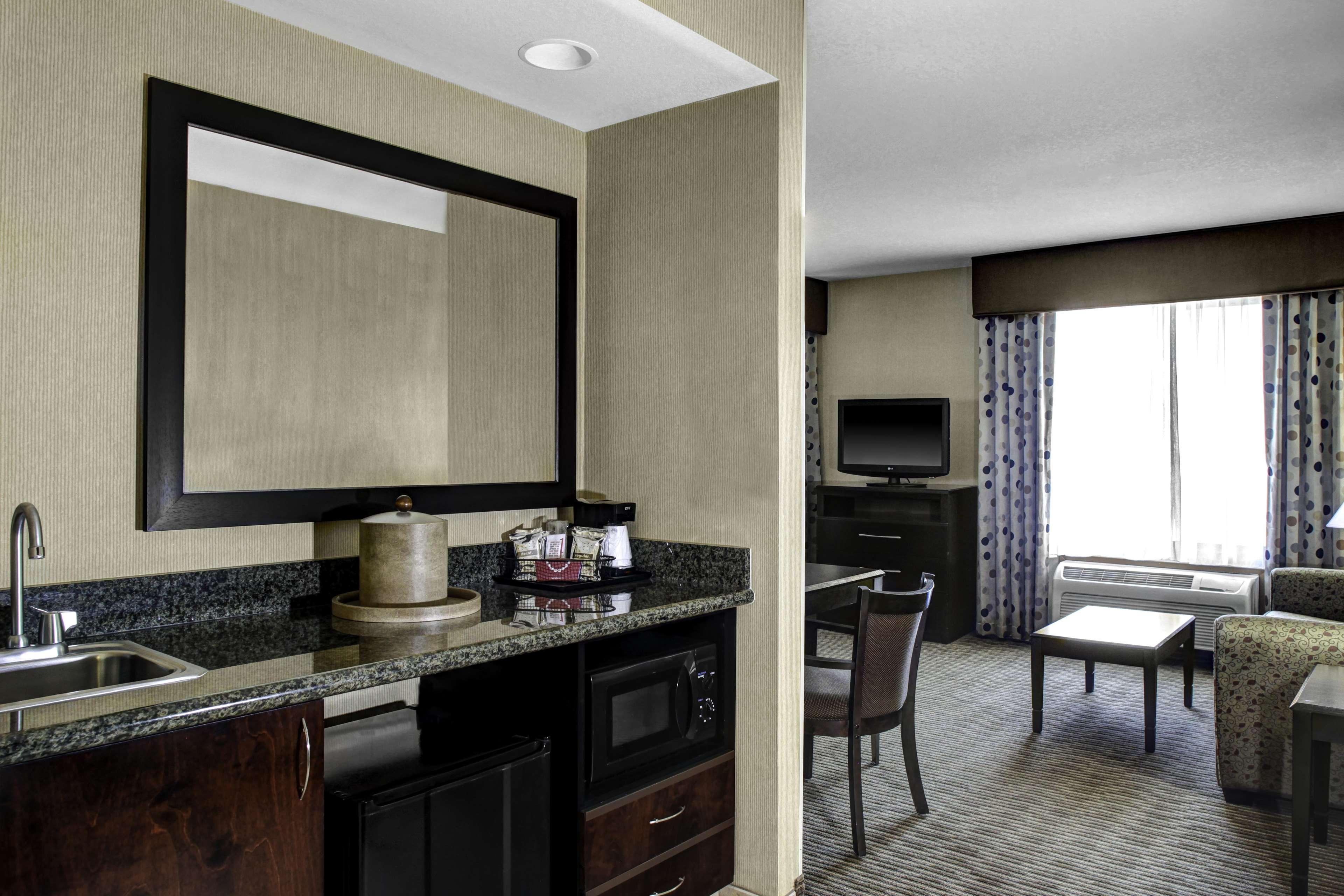 Hampton Inn And Suites Bakersfield / Highway 58 Екстер'єр фото