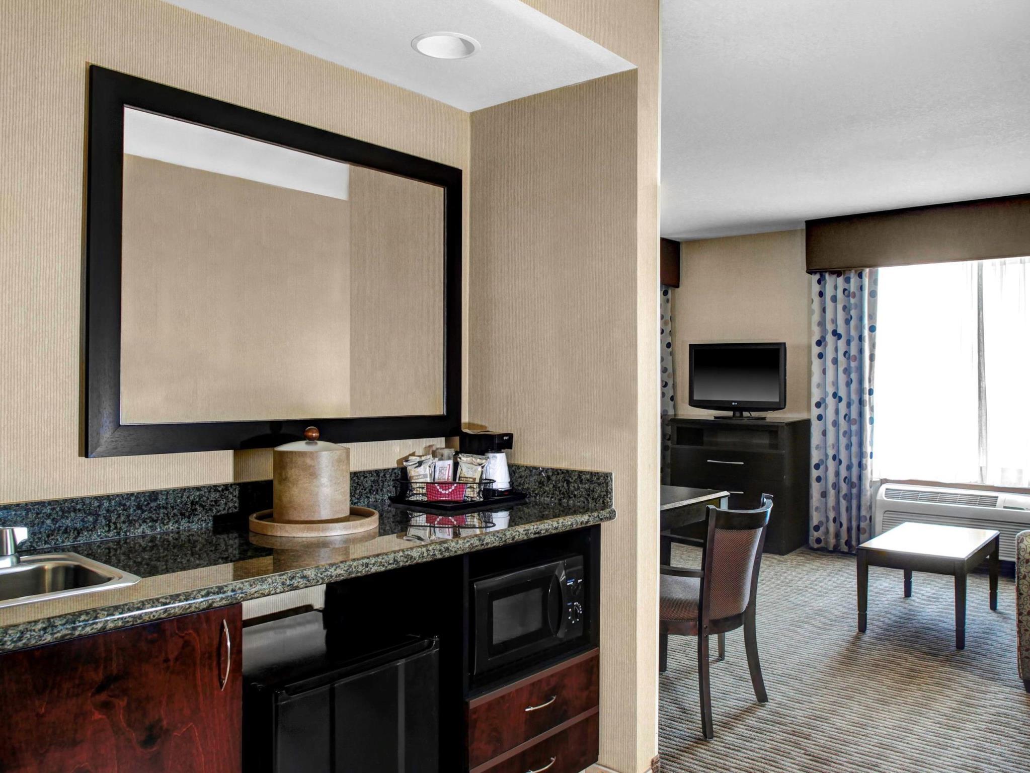 Hampton Inn And Suites Bakersfield / Highway 58 Екстер'єр фото