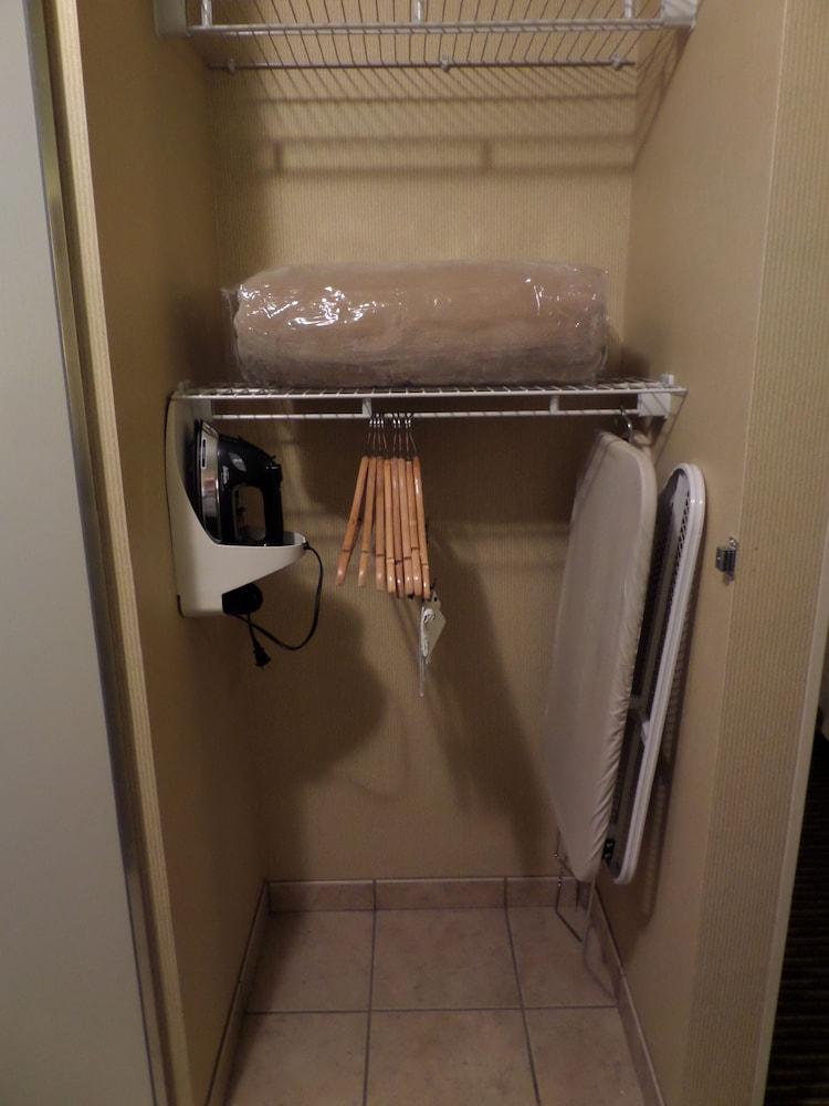 Hampton Inn And Suites Bakersfield / Highway 58 Екстер'єр фото