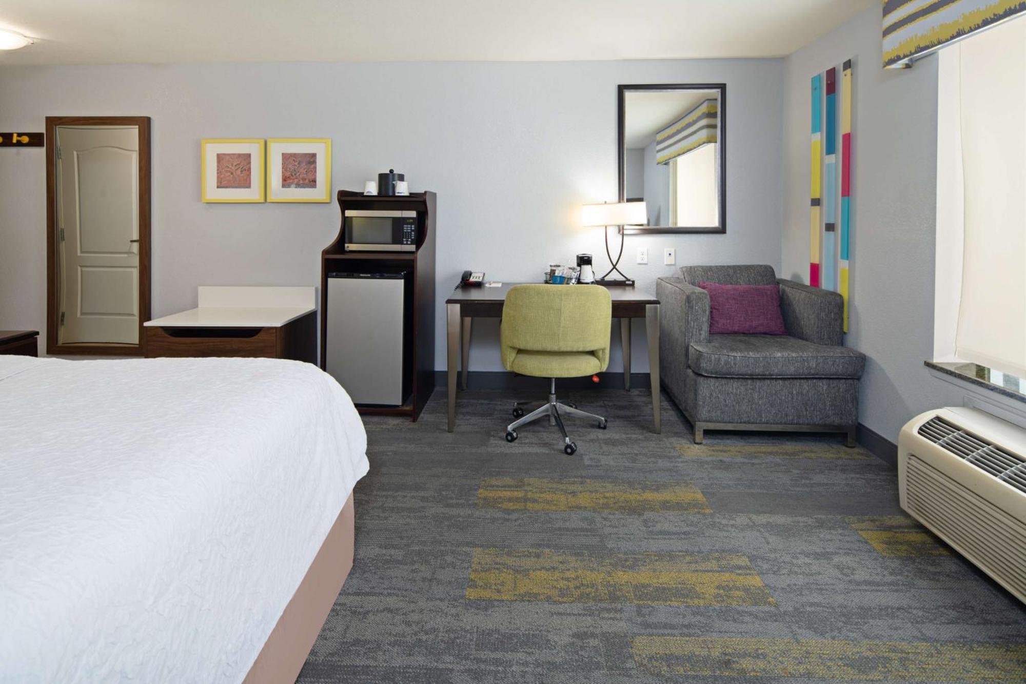 Hampton Inn And Suites Bakersfield / Highway 58 Екстер'єр фото
