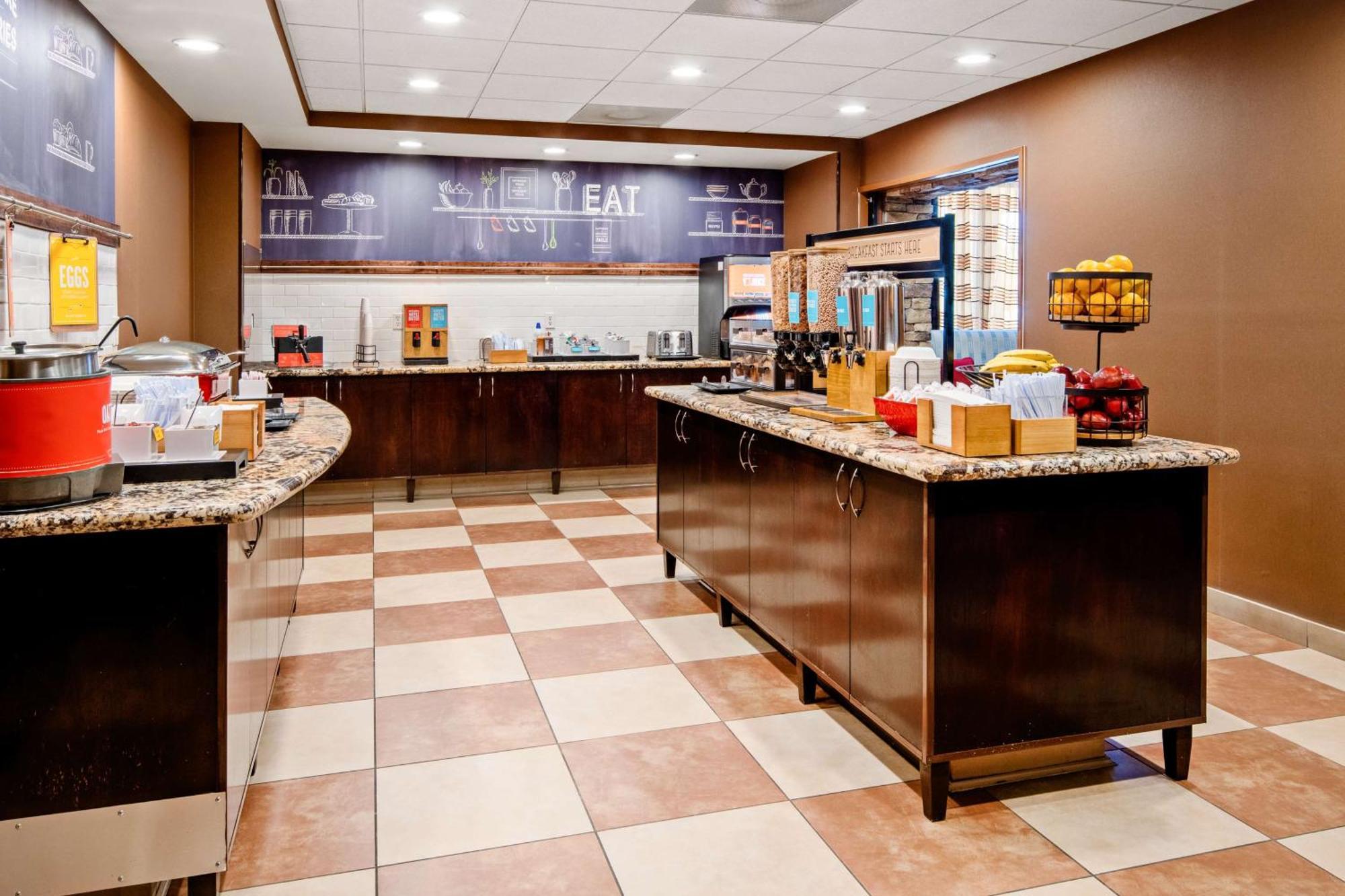 Hampton Inn And Suites Bakersfield / Highway 58 Екстер'єр фото