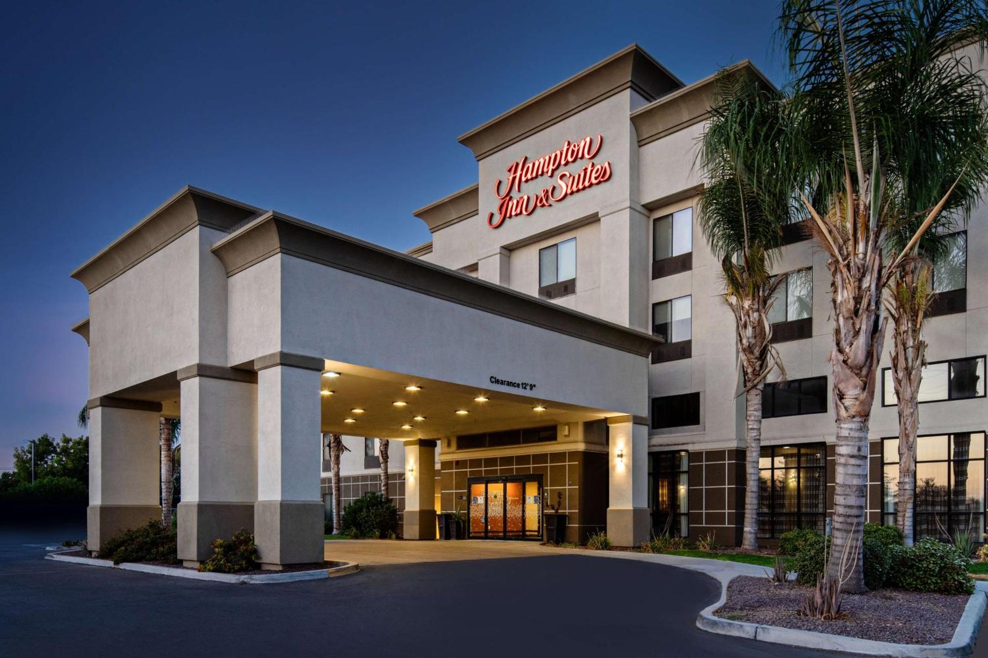 Hampton Inn And Suites Bakersfield / Highway 58 Екстер'єр фото