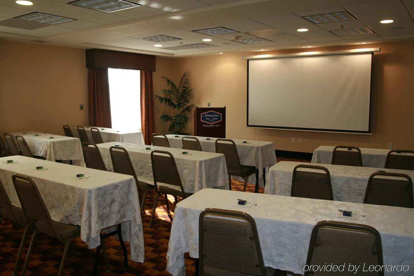 Hampton Inn And Suites Bakersfield / Highway 58 Екстер'єр фото